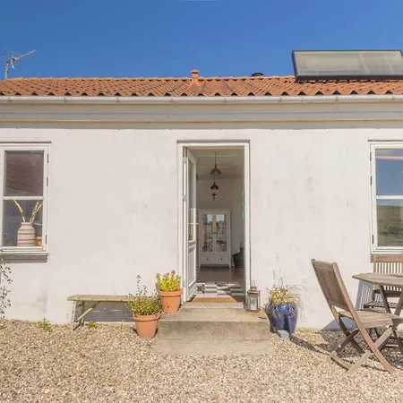 Lovely Summer House 450 Meters From The Sea Ferienhaus Lemvig