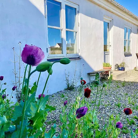 Lovely Summer House 450 Meters From The Sea * Lemvig